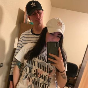 Meet your Posher, Abigail